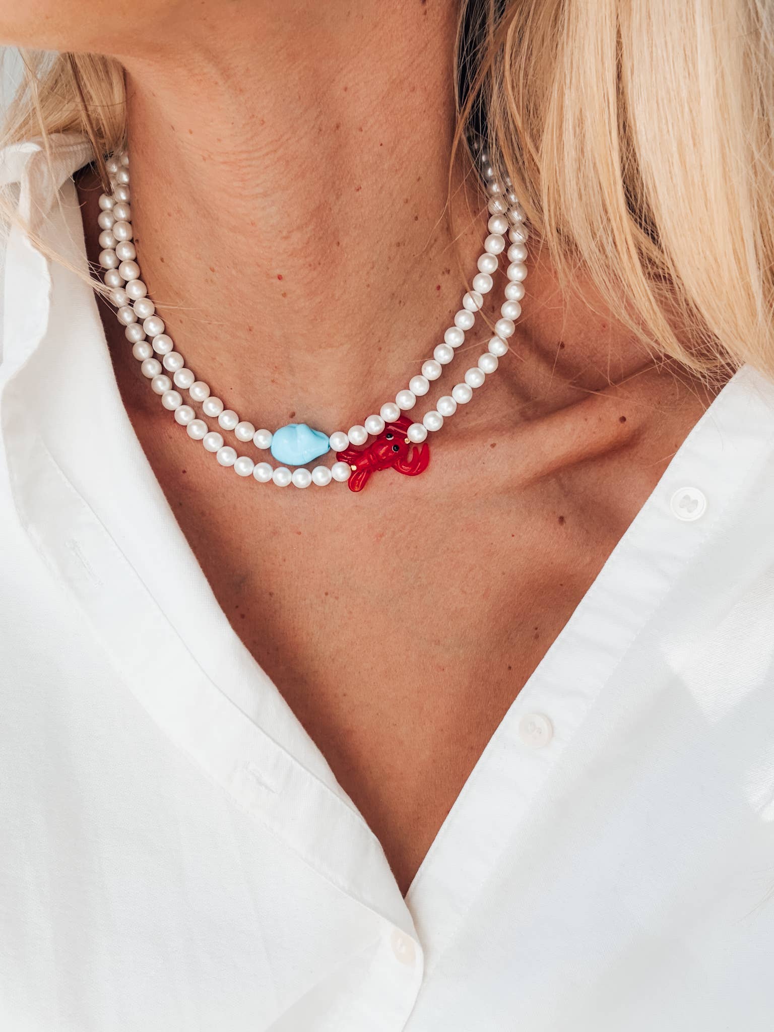 Shell pearl choker necklaces with lobster and turquoise - Image 3